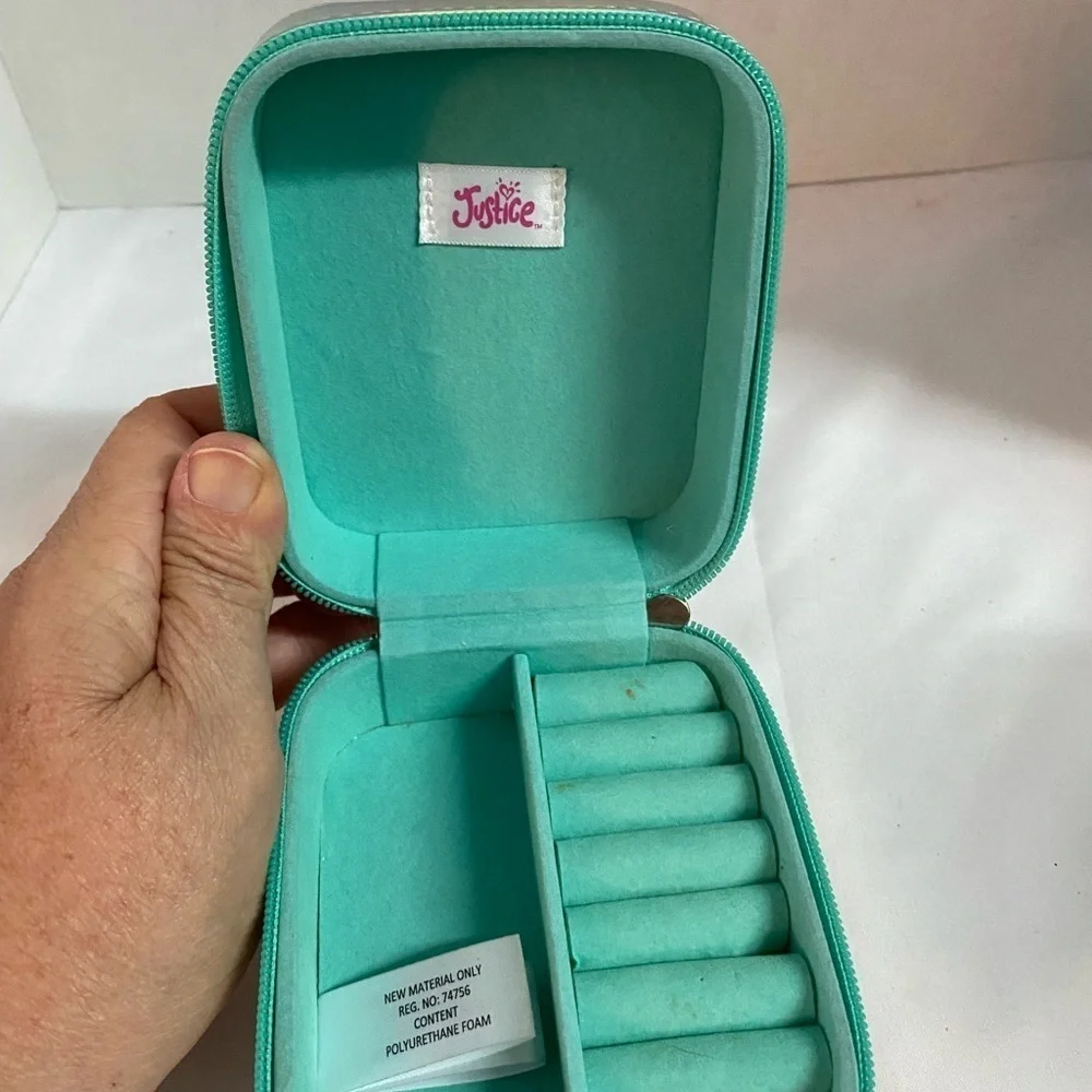 Justice Unicorn Jewelry zipper box (FH)